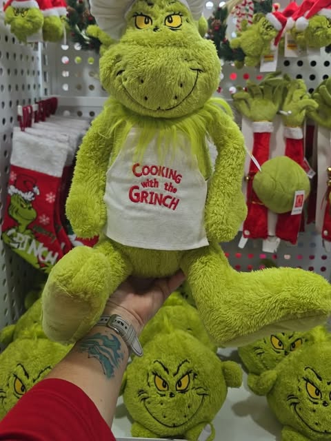 Peluches navideños en tienda