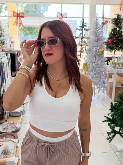 Outfit de dama en tienda